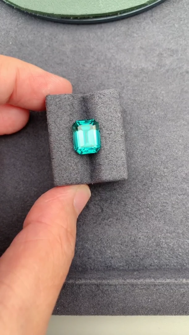 未镶嵌裸石碧玺4.7ct碧玺BC