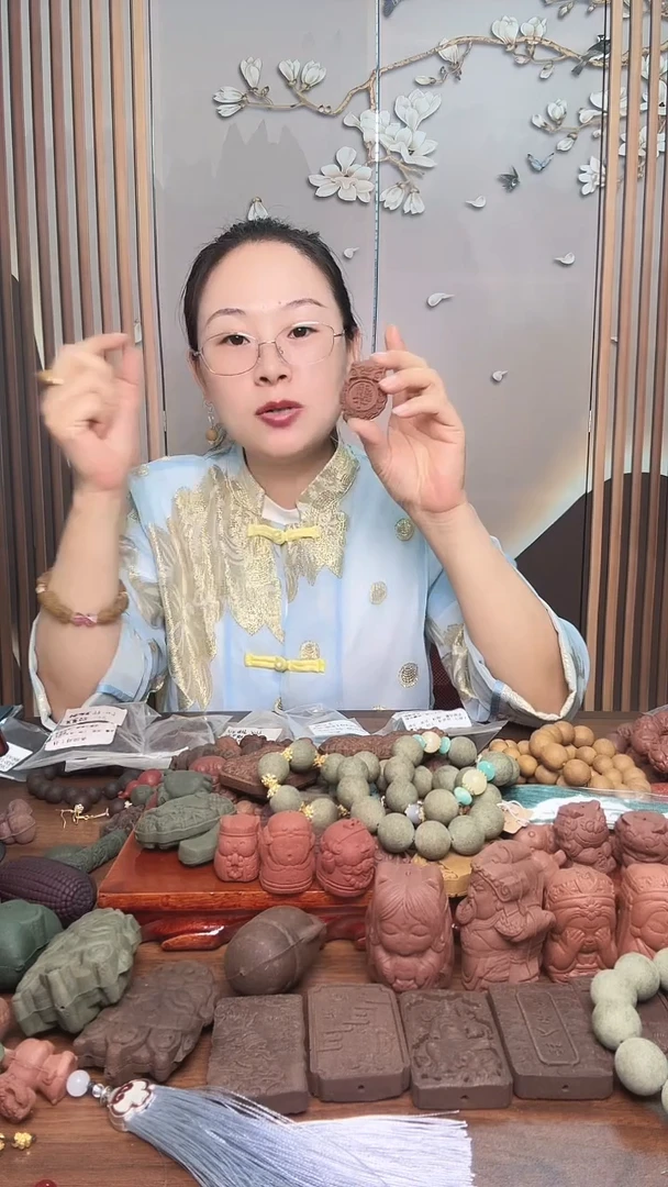 泥塑人间清醒蝴蝶