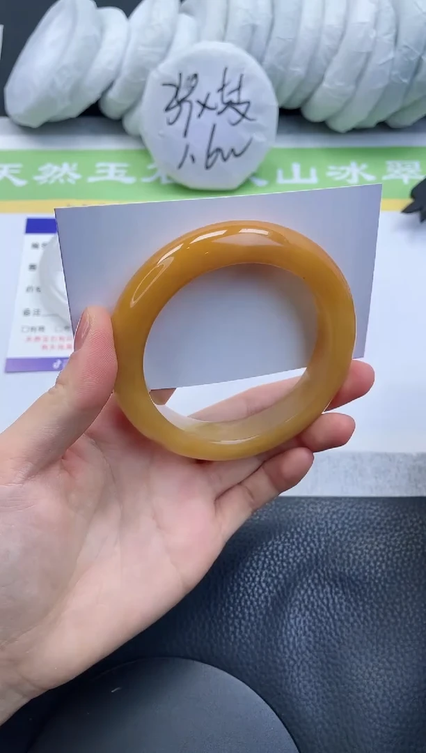 【闪购商品】石英质玉手镯未镶嵌A133-60+