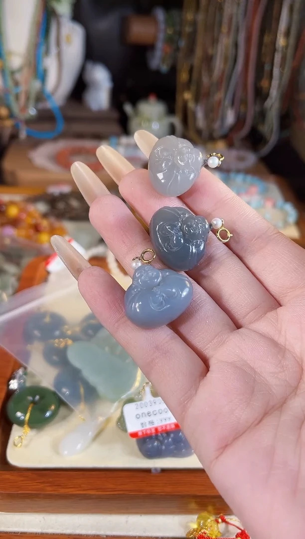 【闪购商品】和田玉吊坠(不含链)银S925镶嵌多样性发货其一