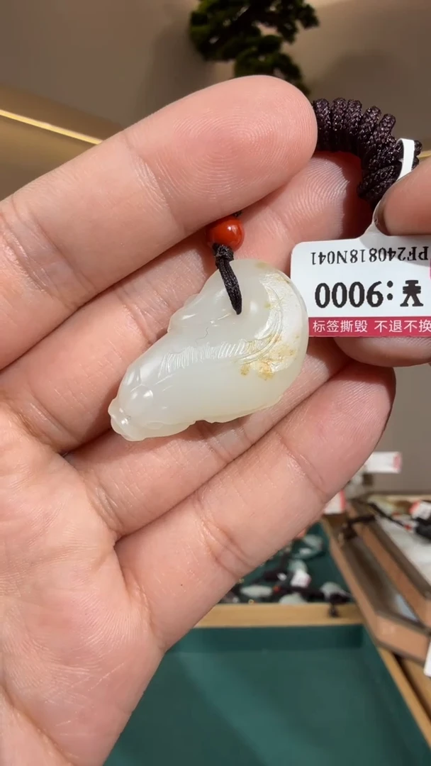 颈饰未镶嵌和田玉NG