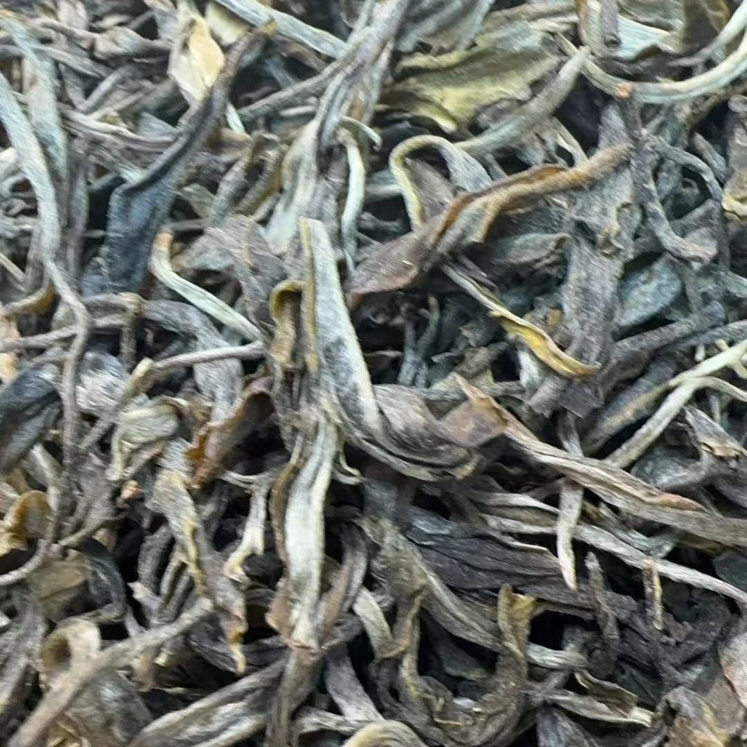 1月1日 250克 25年易武天门山  生茶散茶 B-987