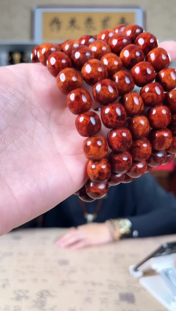 檀香紫檀（小叶紫檀）琴料 12*13瘤疤老型单圈手串