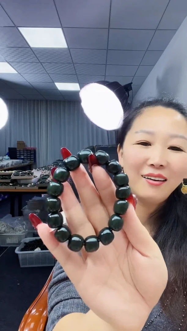 未镶嵌手链和田玉天然和田玉新疆92沙枣青特细14老型