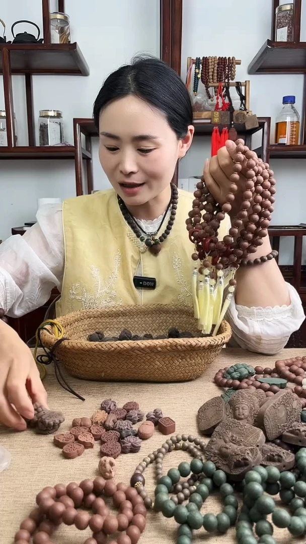 泥塑古法合香小醒狮1对