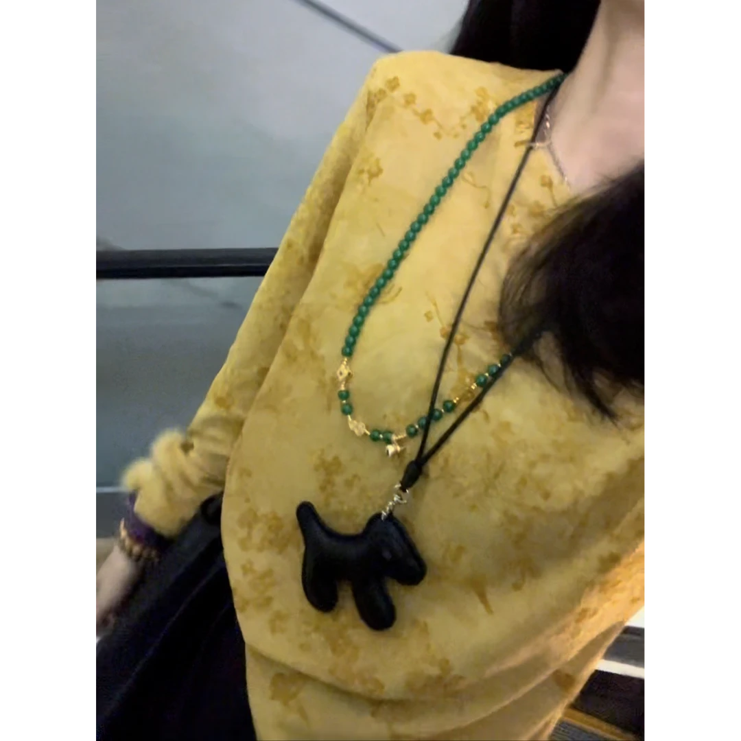 李豆儿 小众定制 褶皱提花圆领袖口水貂拼接上衣