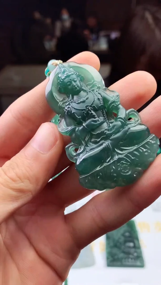 未镶嵌定制翡翠天然A货翡翠拍一发一