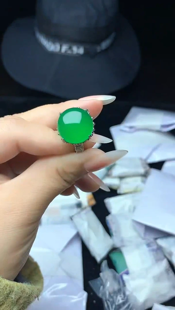 满色吊坠 所见即所得！！！