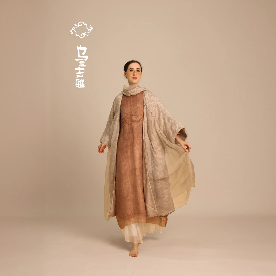 乌兰吉雅 原创设计 高定凤美棉袄