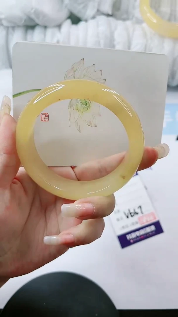 【闪购商品】石英质玉手镯未镶嵌多样性发货V667-63