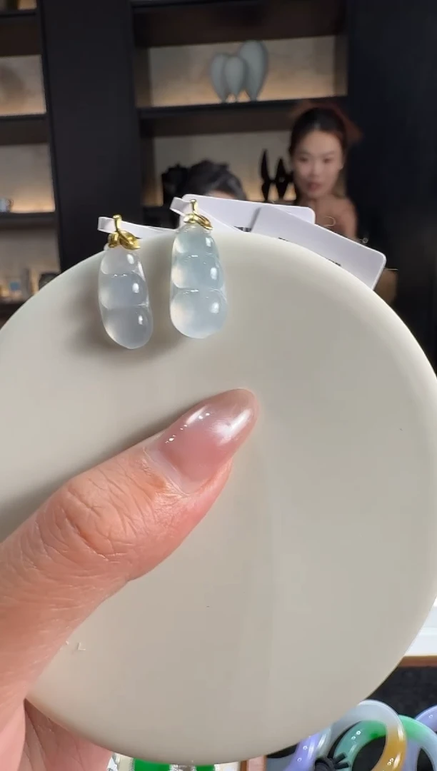 颈饰银S925镶嵌翡翠132多样性发其一