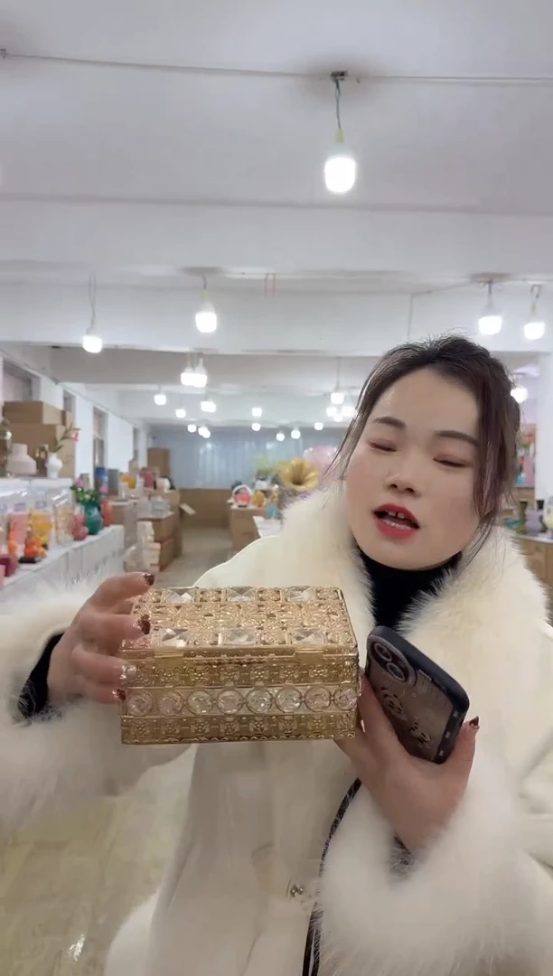 【闪购商品】琉璃迪喜花器-p-早16