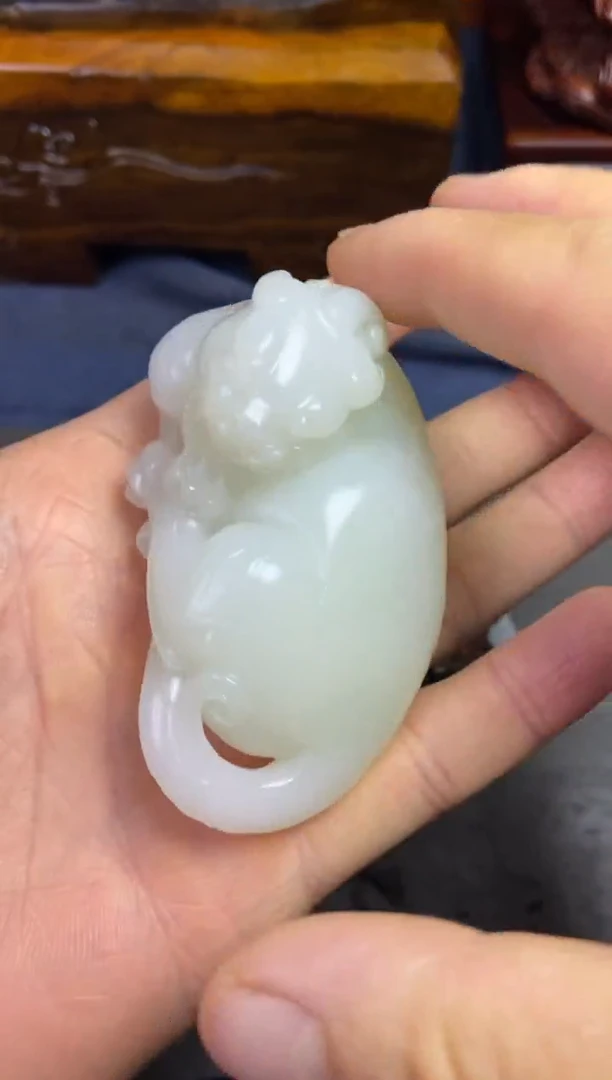 和田玉未镶嵌把件和田玉