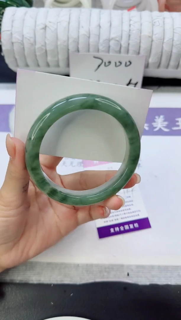 未镶嵌手镯石英质玉61/62.6