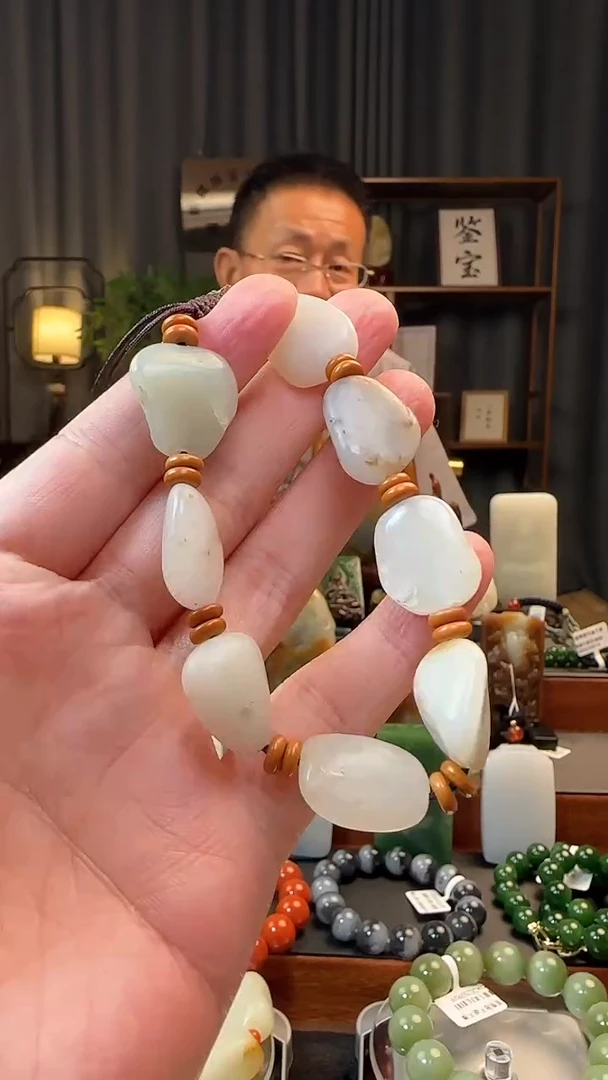 吊坠(不含链)未镶嵌和田玉手串