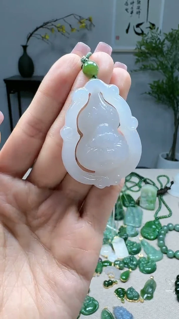 未镶嵌和田玉挂件1