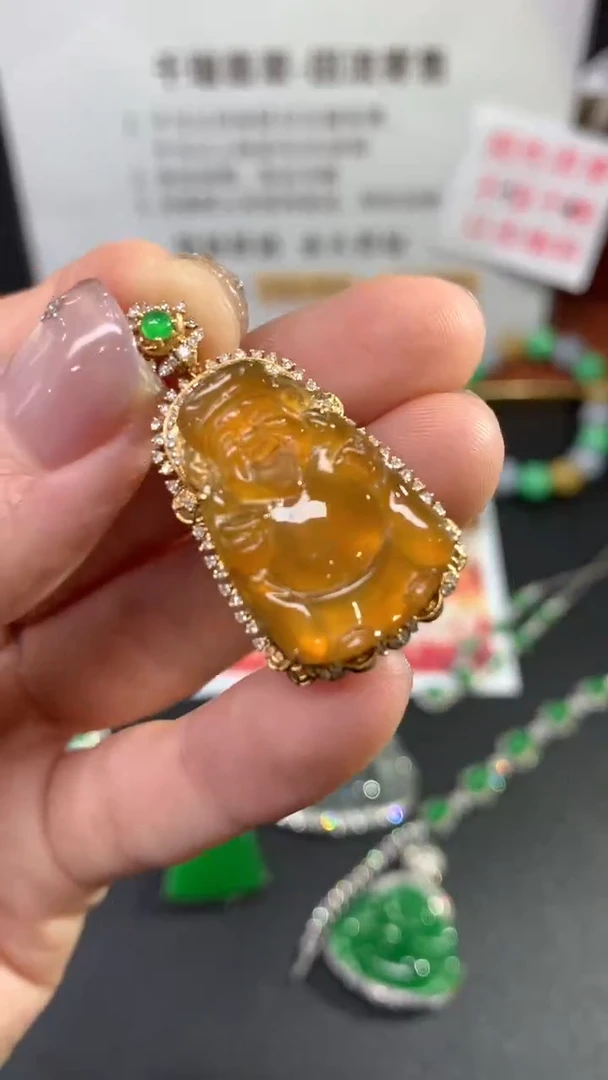 【闪购商品】翡翠吊坠(不含链)18K金镶嵌财神回流不退不换|8800+0