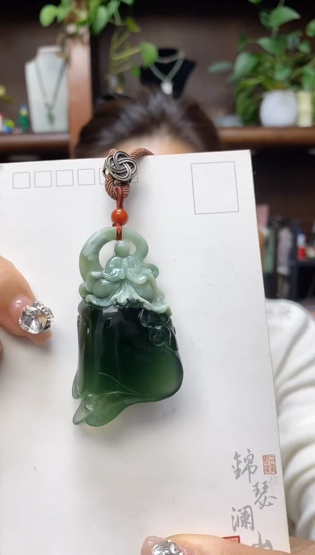 未镶嵌岫玉吊坠我**我·