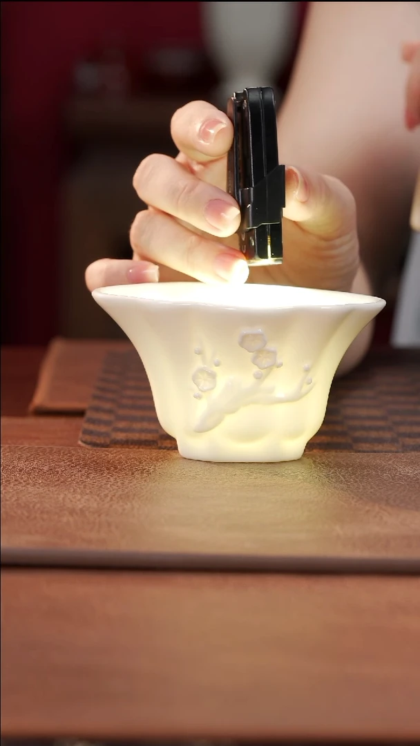 建白瓷-梅杯@@KFP-035