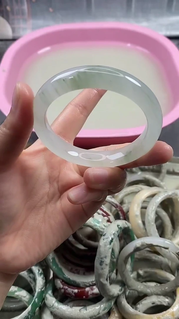 未镶嵌手镯石英质玉6