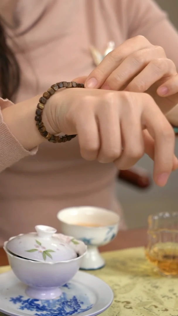 珠串棋楠手串小方糖款