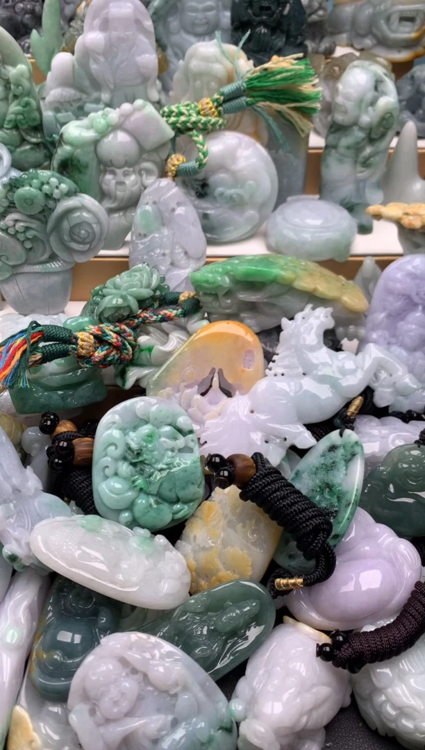 吊坠(不含链)未镶嵌翡翠1