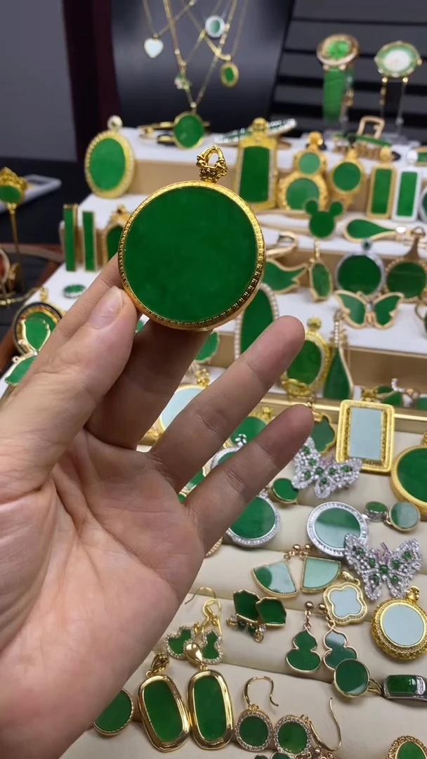钛钢无钟*大号金色吊坠