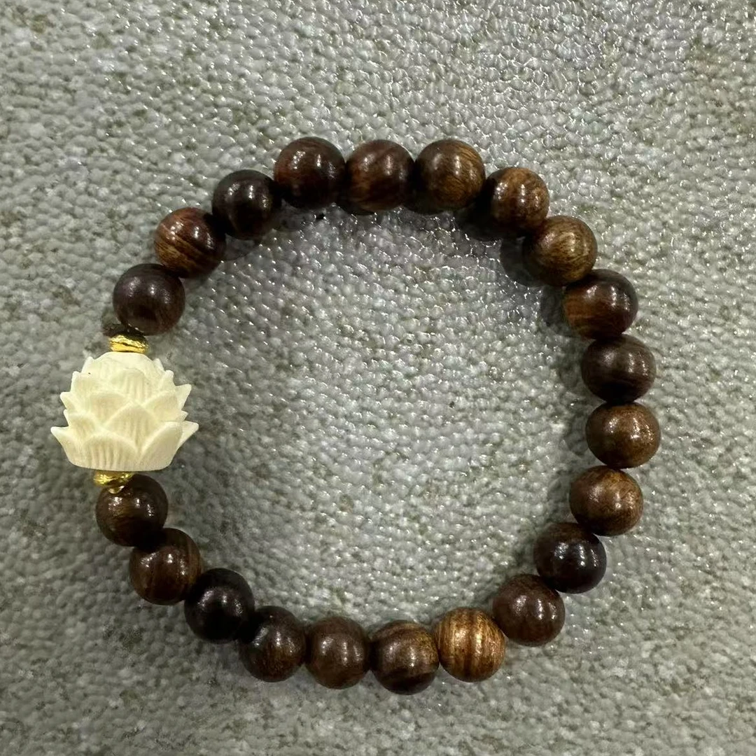 H123 花梨木0.8cm配莲花手串