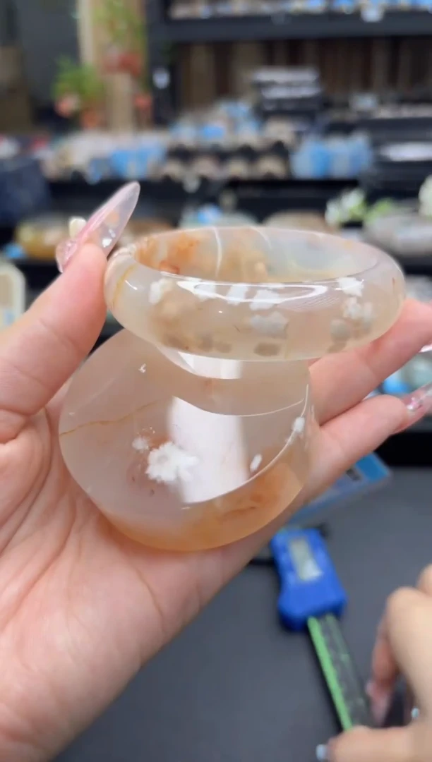 未镶嵌手镯石英质玉78(60圈赠送镯心)