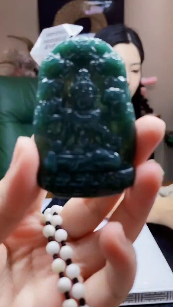 未镶嵌定制翡翠吊坠72
