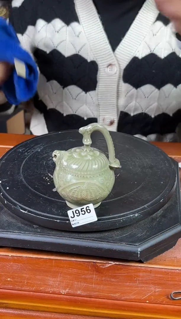 【闪购商品】摆件景德镇陶瓷仿古摆件J956