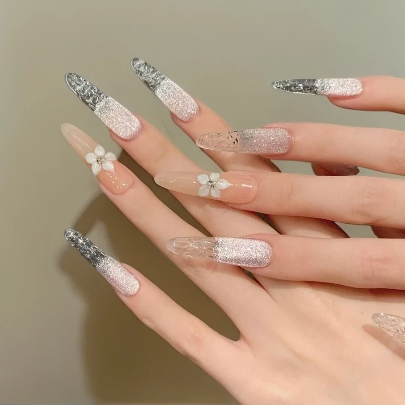 【黑天鹅】手工穿戴甲-丝绒黑金勾边法式穿戴式美甲贴片