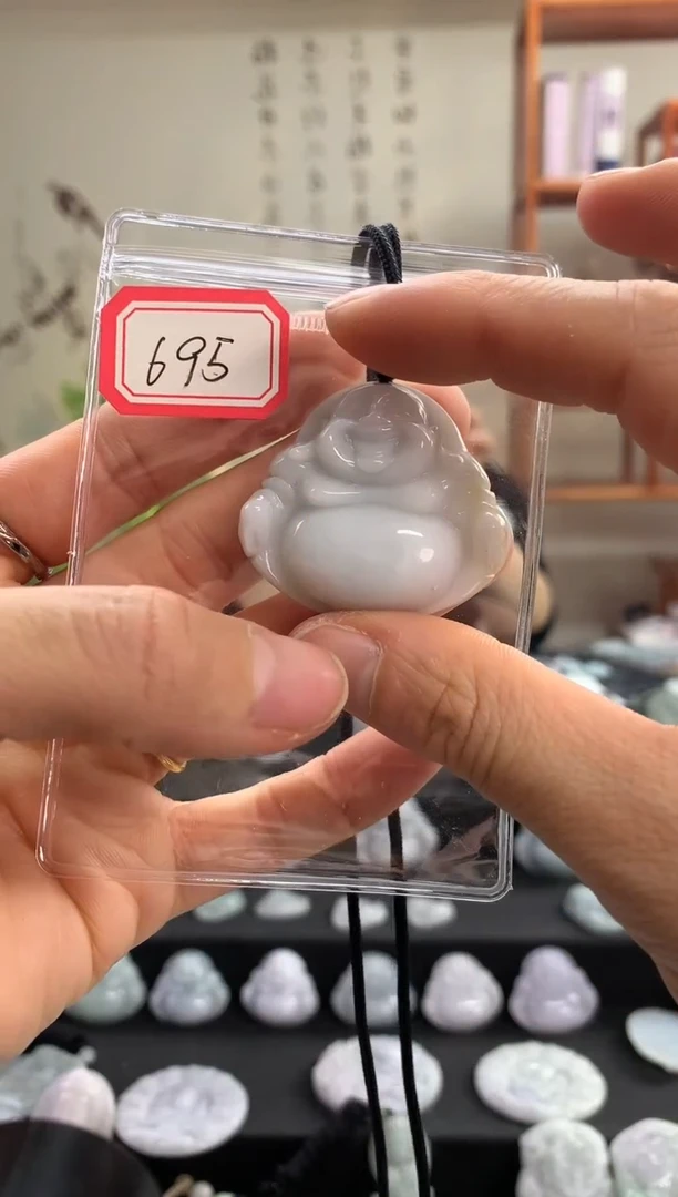 【闪购商品】翡翠颈饰未镶嵌佛公695