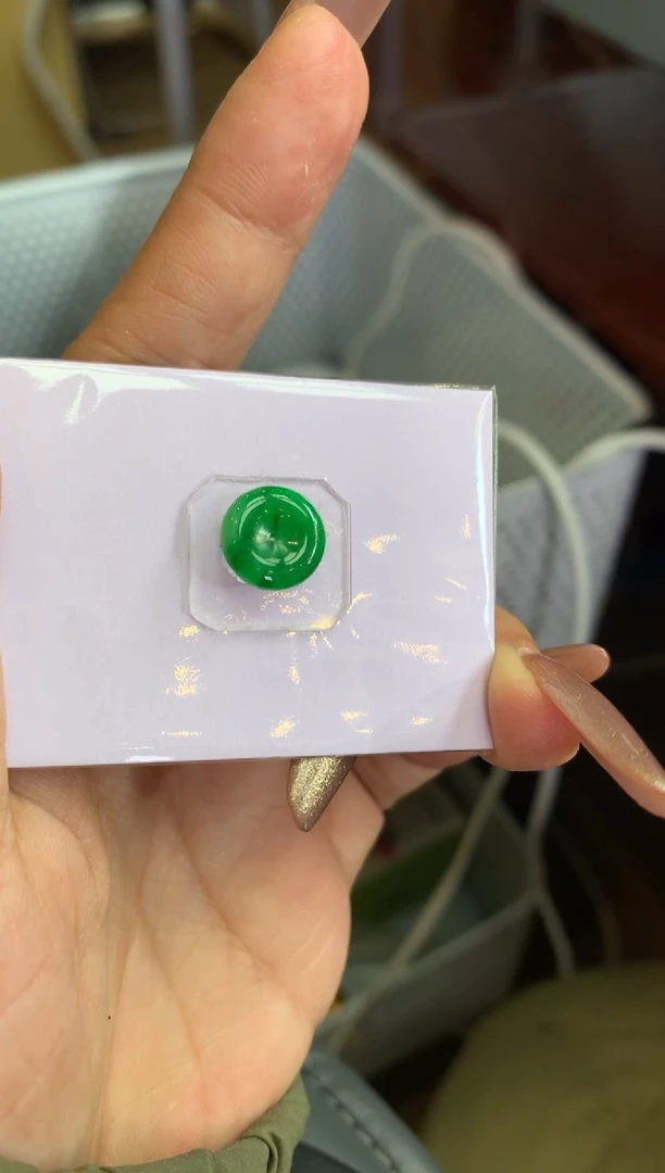 【闪购商品】定制翡翠未镶嵌翡翠