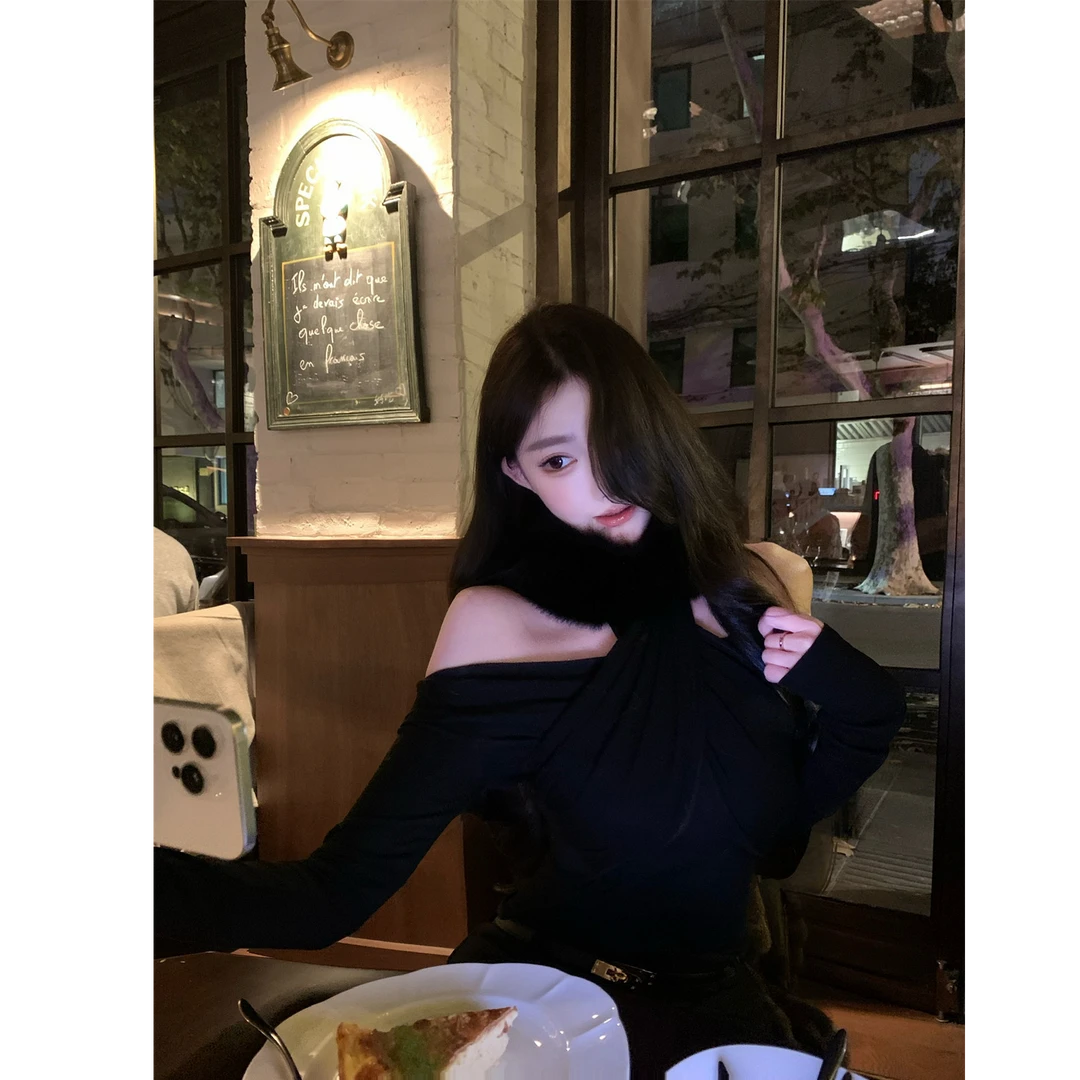 【冬日雪姬】温柔暴击打底衫女秋冬内搭上衣女百搭休闲短裤长款套装