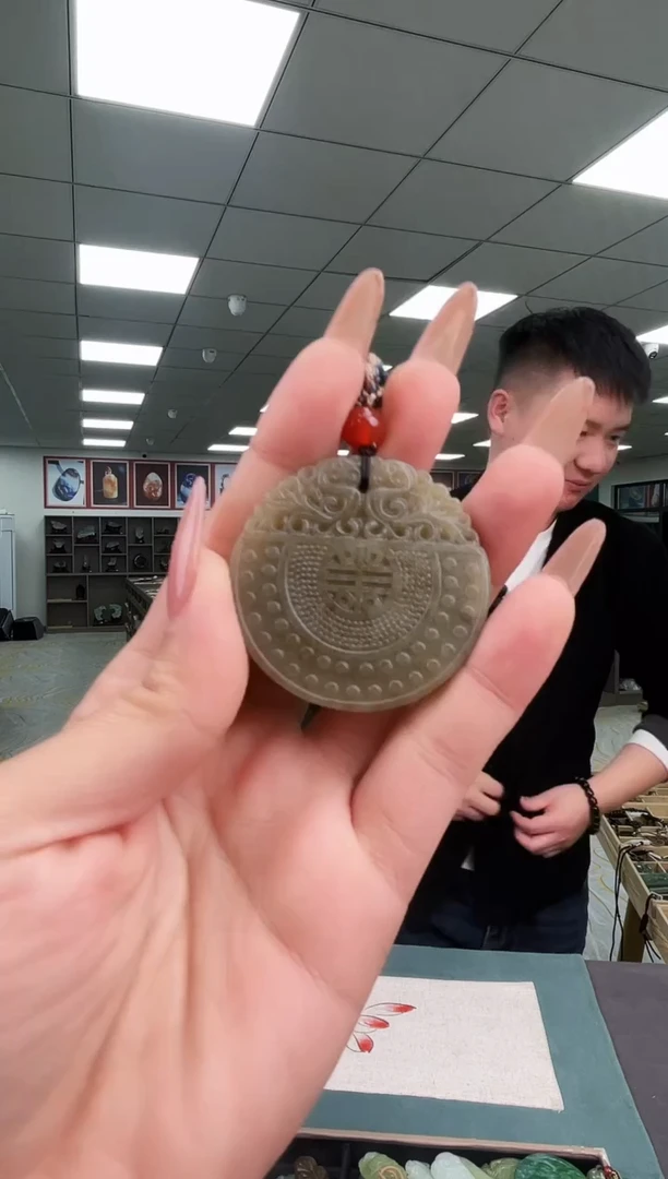 未镶嵌和田玉挂件b8多样性发其一