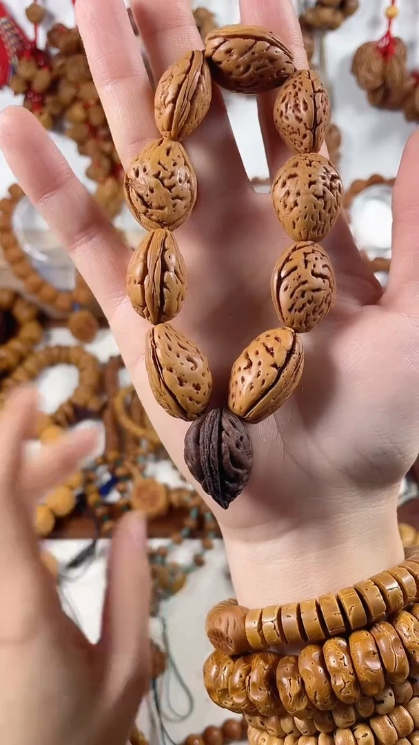 纯手工大桃核加桃枭送备用籽