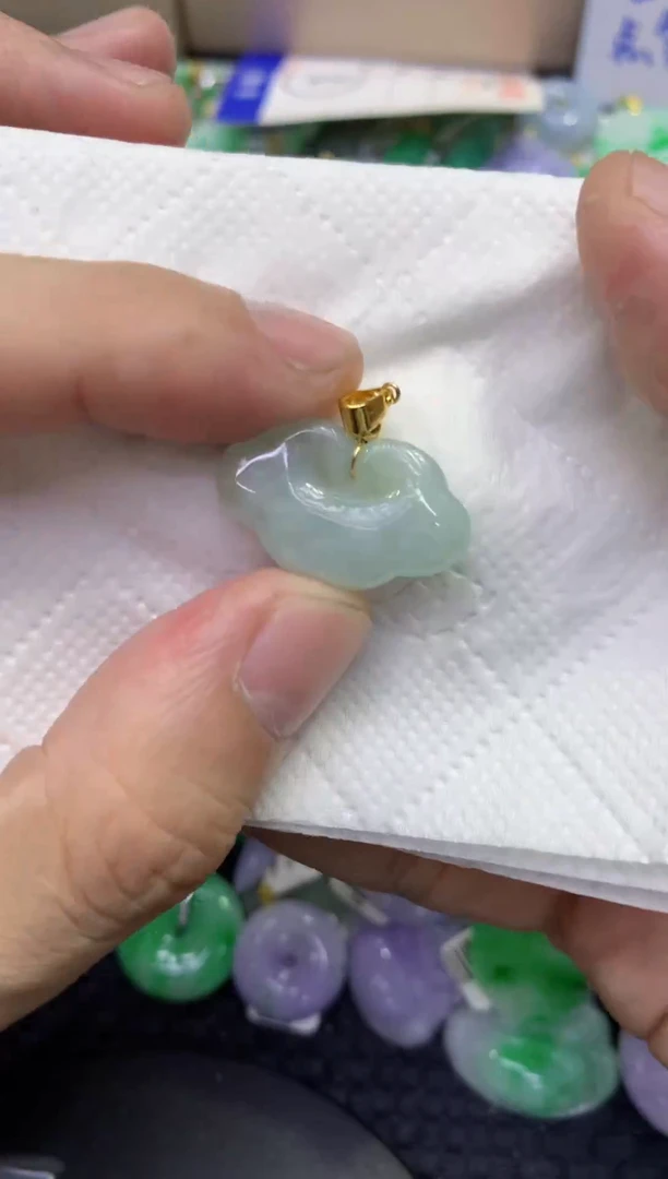 颈饰未镶嵌翡翠天然缅甸A货翡翠