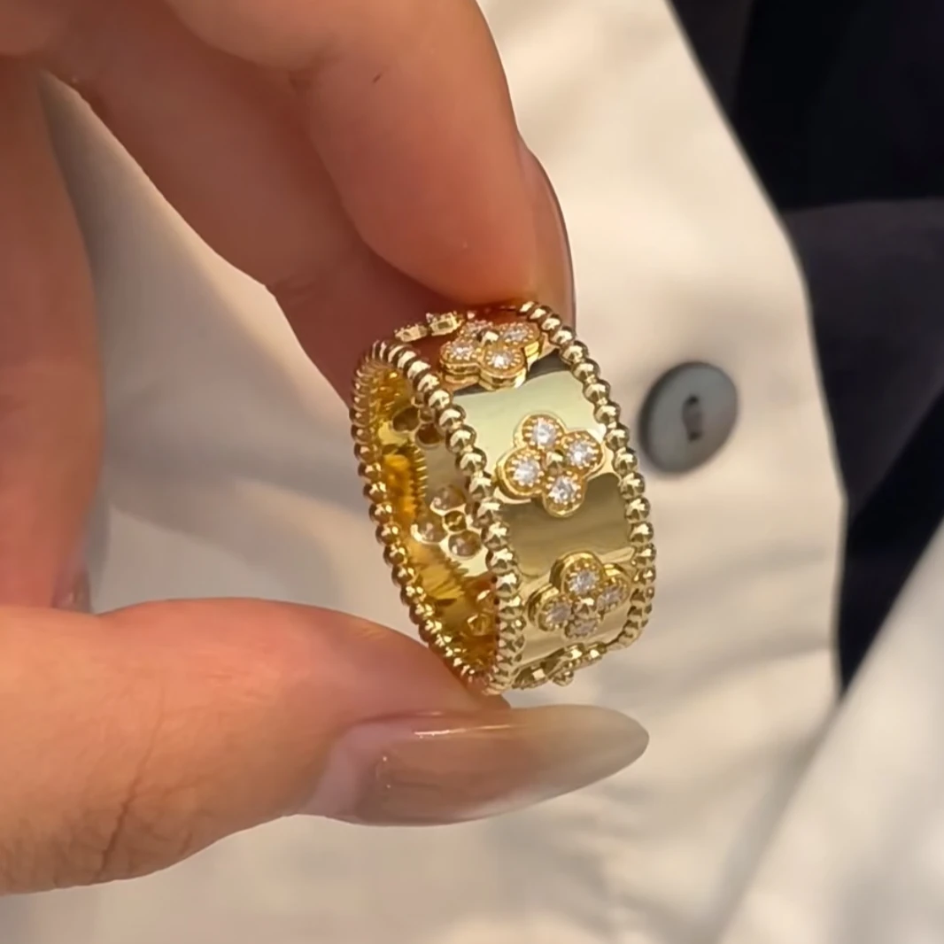 99新 梵克雅宝 珊珊专属 万花筒镶钻戒指 宽版 中号 18K黄金 52