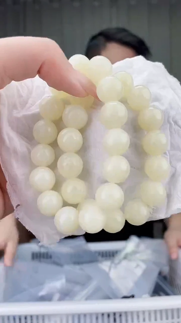 未镶嵌和田玉挂件和田玉拍一发一，多样性发货！