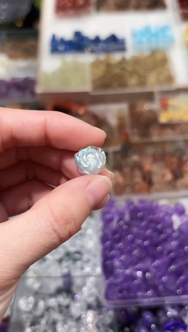 【闪购商品】水晶手串未镶嵌C74灰月大花花一颗