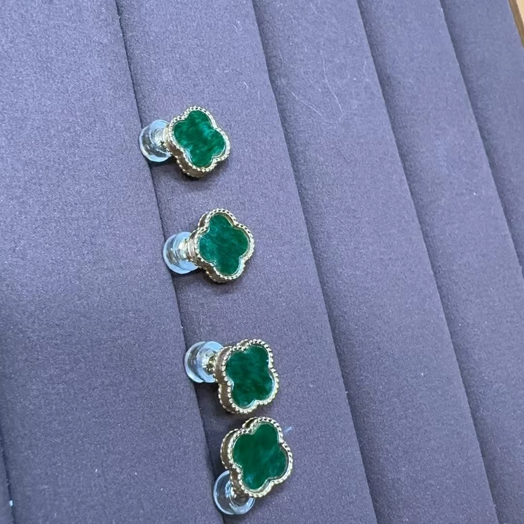 天然缅甸A货翡翠多样性发货一副