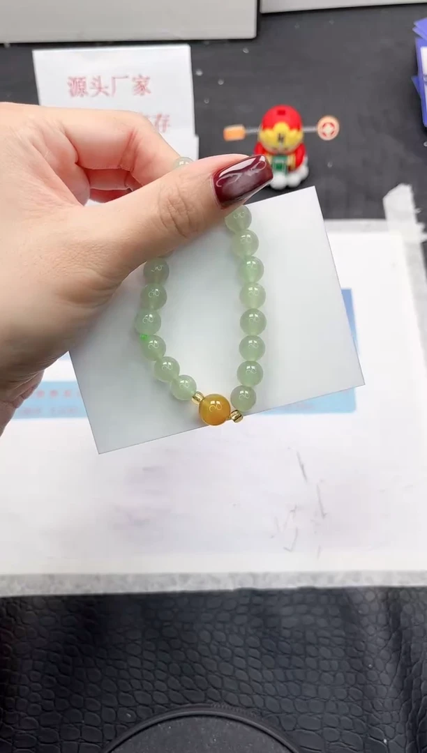 【闪购商品】石英质玉手镯未镶嵌111