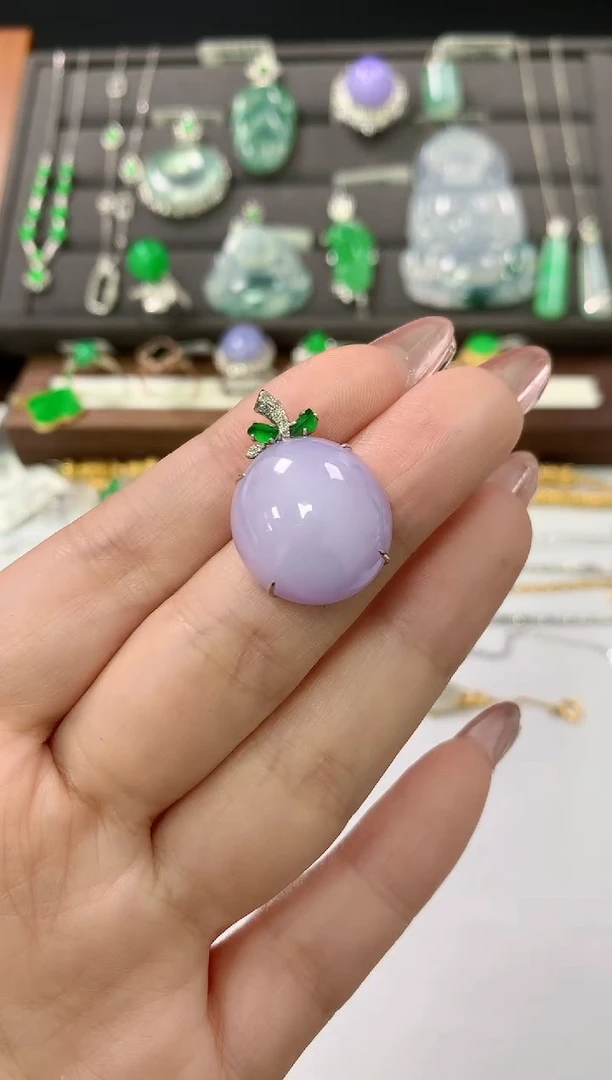 翡翠18K金镶嵌颈饰45