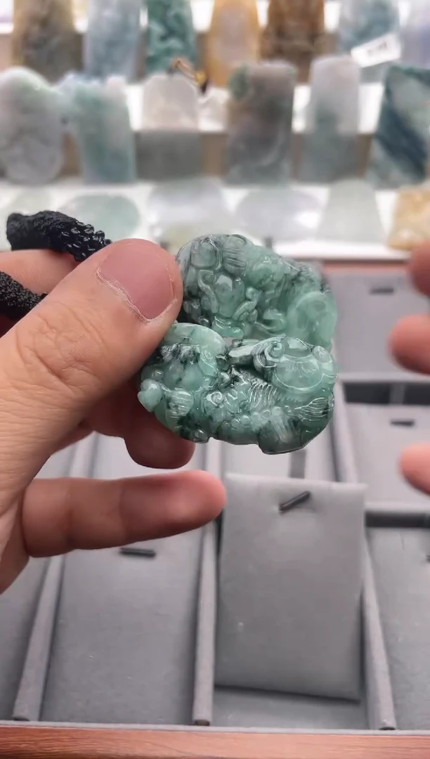 【闪购商品】翡翠颈饰未镶嵌..../1/17/70