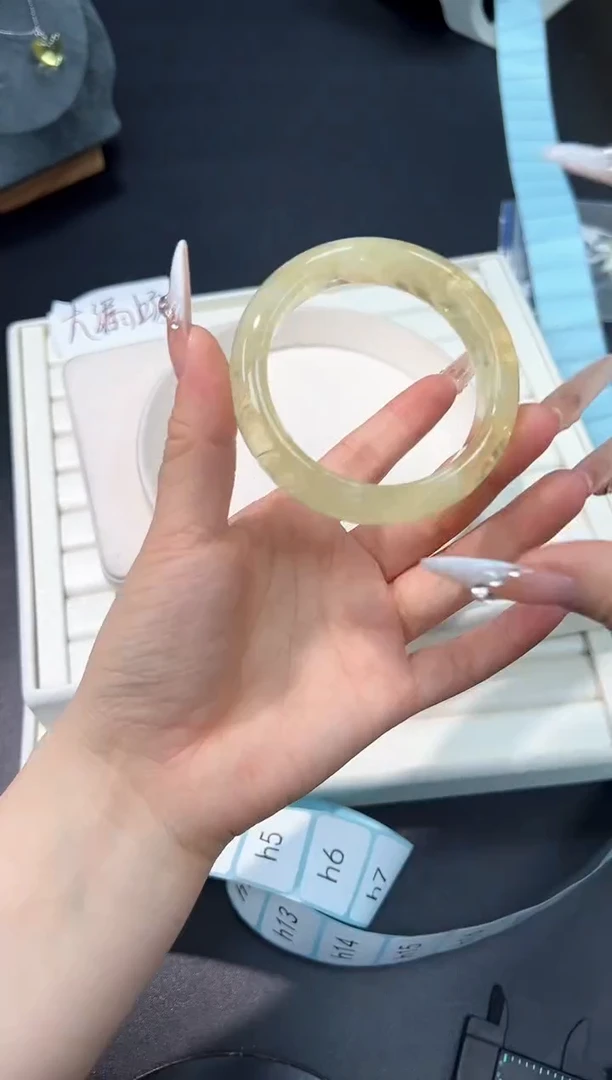 水晶手镯未镶嵌87g多样性发其一【1条】默认微瑕55