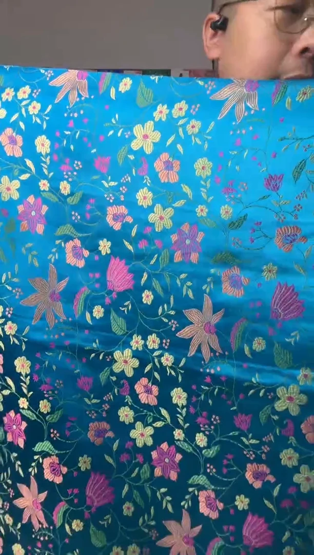 混纺织锦缎长60公分 宽110