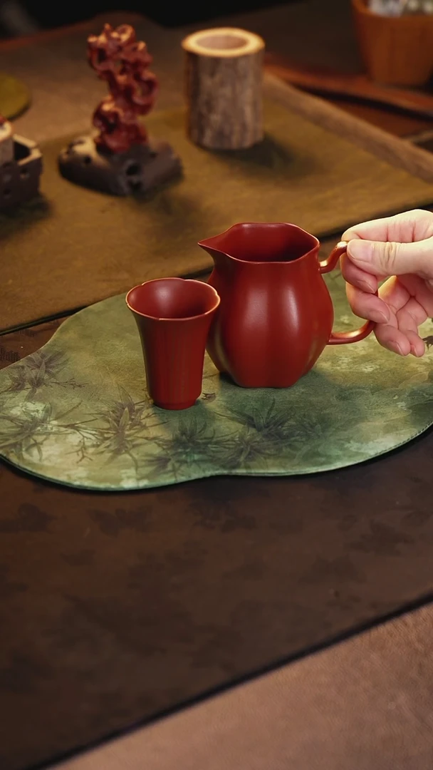朱泥大红袍公道杯加心经杯