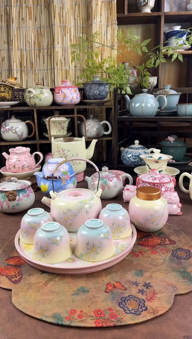 1壶4杯1个茶叶罐1个茶盘