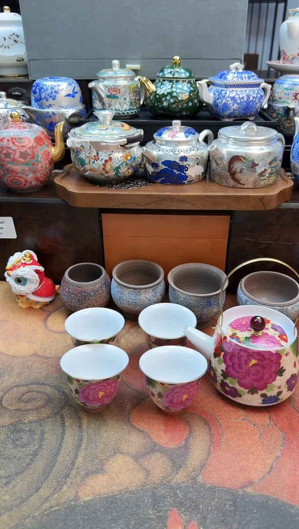 展厅的品质 路边摊的价格